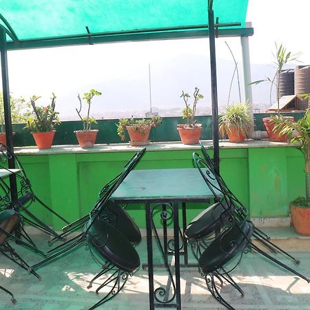 Simrika Homes Bed&Breakfast Kathmandu Exterior foto